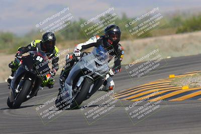 media/Sep-30-2023-SoCal Trackdays (Sat) [[636657bffb]]/Turn 4 (945am)/